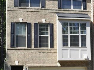 15500 Thistlebridge Ct, Rockville, MD 20853