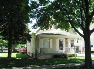 1714 Alexander Ct, Sheboygan, WI 53081