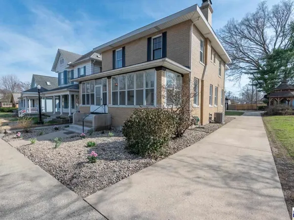 809 Maple Ave, Terre Haute, IN 47804