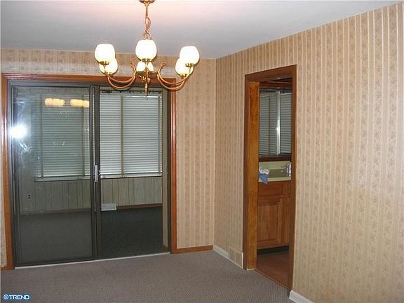 4th image of 3091 Court Ave