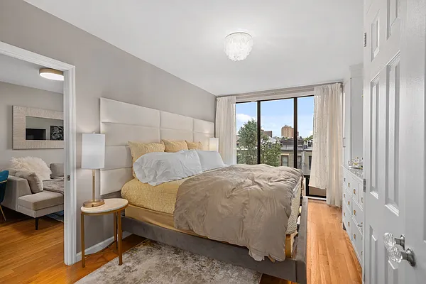 Rented by Compass | media 3