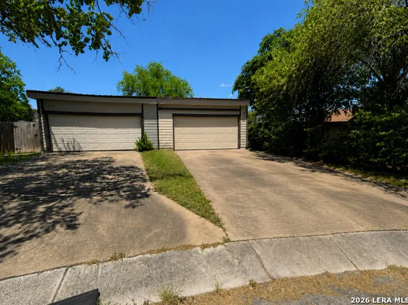 8450 DIXON RIDGE DR #80, San Antonio, TX 78239