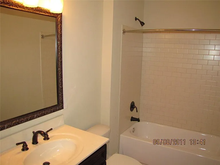 901 Abernathy Rd — Photo 44