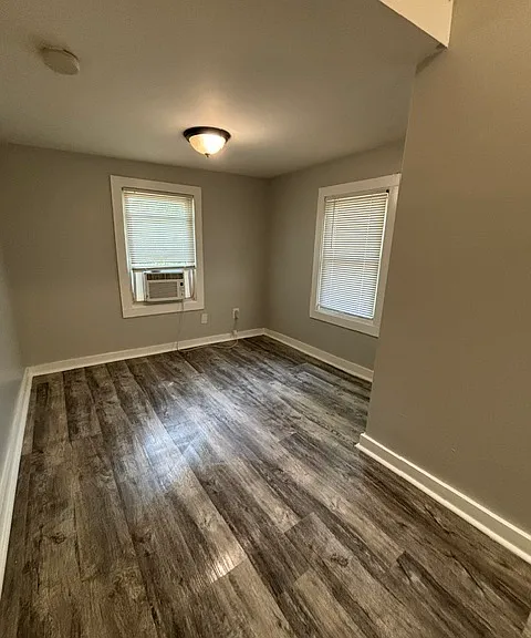 460 Locust St #4 — Photo 7