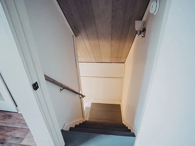 287 Ohio St #2 — Photo 19