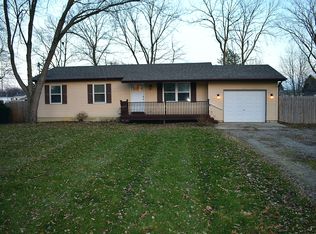 11107 S Morrice Rd, Morrice, MI 48857