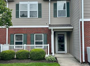 12235 Bubbling Brook Dr UNIT 400, Fishers, IN 46038