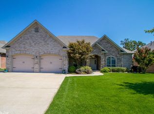 2724 Whitewood Dr, Sherwood, AR 72120