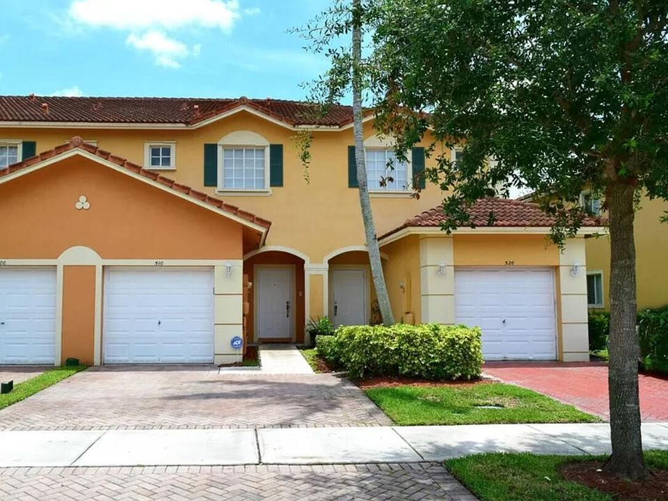 1st image of 510 St Tropez Lane