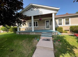609 1st St, Windber, PA 15963