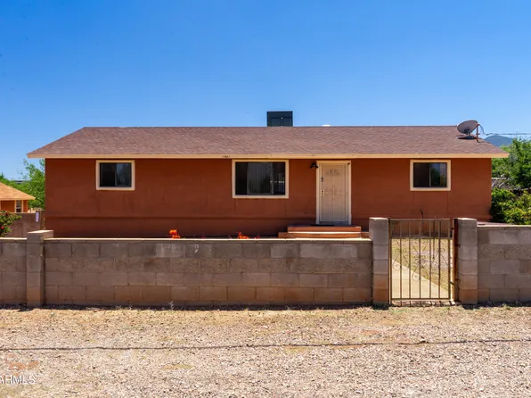 1901 W Newell Street, Naco, AZ 85620