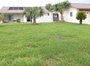 5 Cardinal Ct, Palm Coast, FL 32137