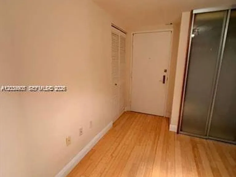 9595 Collins Ave #N9-I — Photo 16