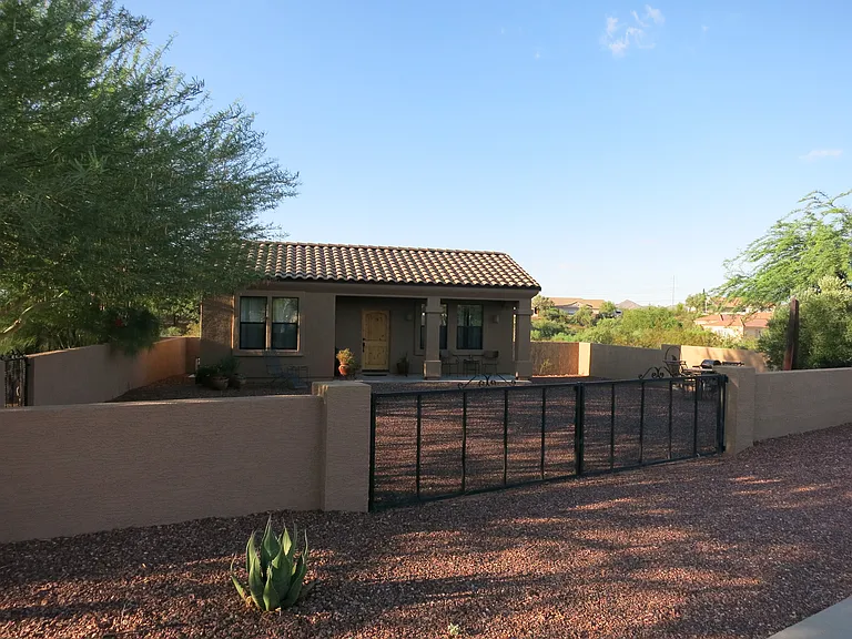 Fenced yard and gates