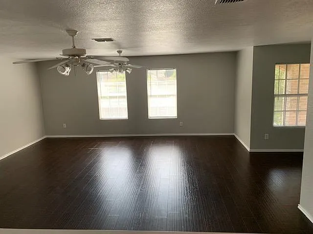 12908 Cedar Hollow Dr — Photo 25