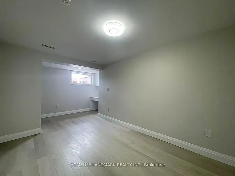 17 Rosemeade Ave #3 — Photo 12