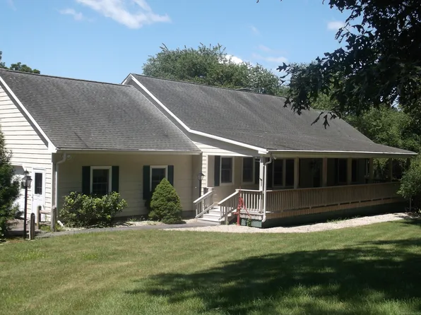 1241 Hopeville Road, Griswold, CT 06351