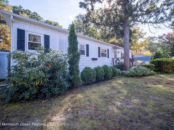 31 Partridge Place, Whiting, NJ 08759