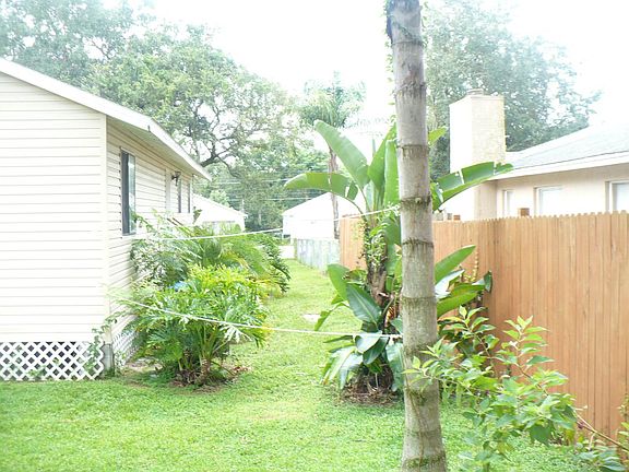 4th image of 134 N Observatory Dr