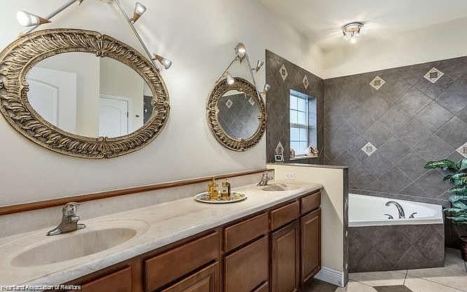 2nd image of 1101 Lakeside Way