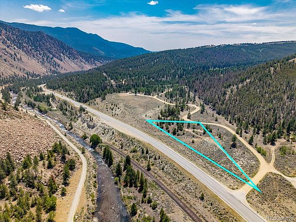 2nd image of 40400 County Road 388