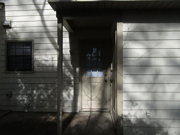 700A Archdale Dr — Photo 9