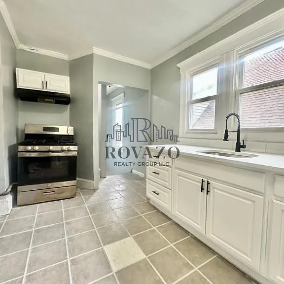 54 Princeton St #2 — Photo 2