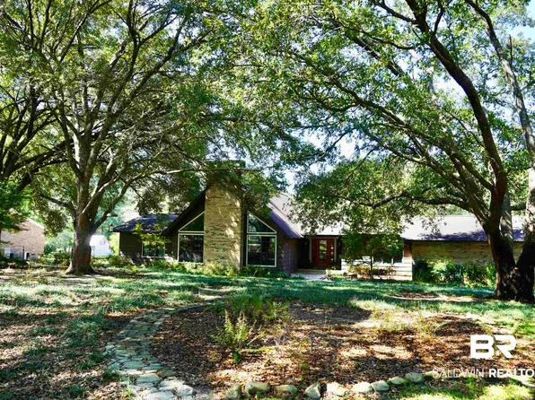 117 Belle Meade Dr, Brewton, AL 36426