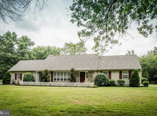 108 Flint Dr, Harleysville, PA 19438