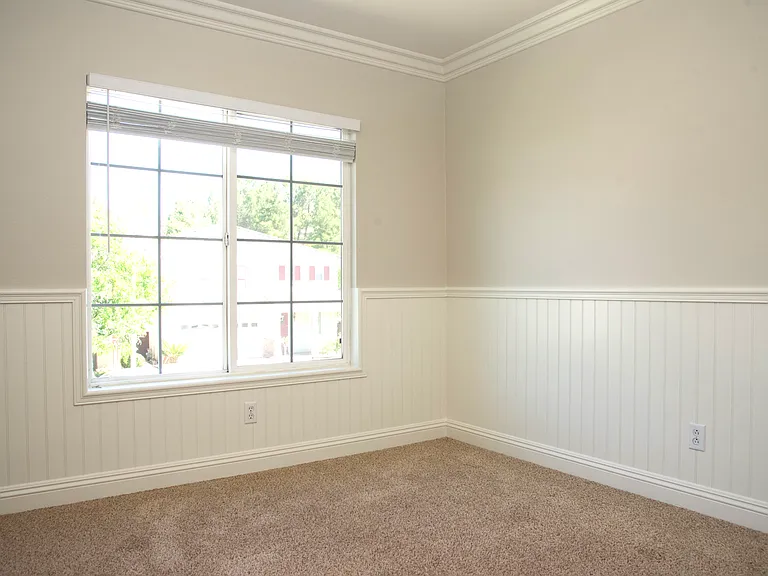 45349 Escalon St — Photo 12