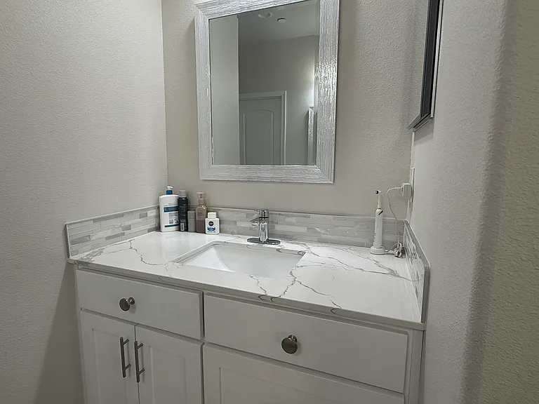 9413 Carter Ct — Photo 3