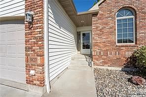 3rd image of 3827 Avenue D