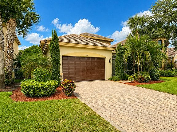 2nd image of 10341 Medicis Pl