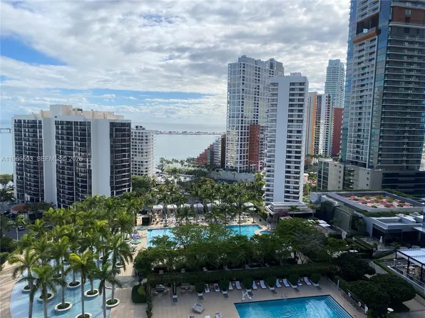 185 SE 14th Ter, Miami, FL