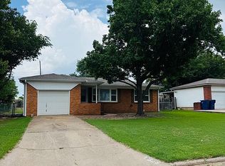2007 Redbud Ave, Duncan, OK 73533