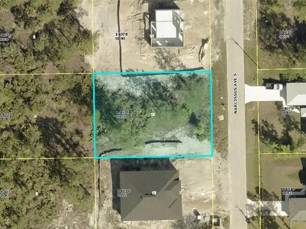 236 Narcissus Ave S, Lehigh Acres, FL 33974
