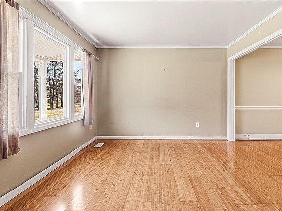 5th image of 3320 John Mason Rd