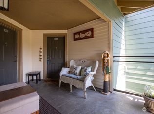 3008 N Narrows Dr UNIT B303, Tacoma, WA