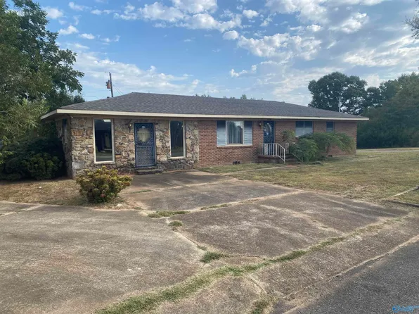 3001 Fort Ave, Muscle Shoals, AL 35661