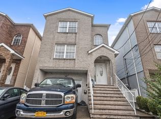 618 Bond St, Elizabeth, NJ 07206