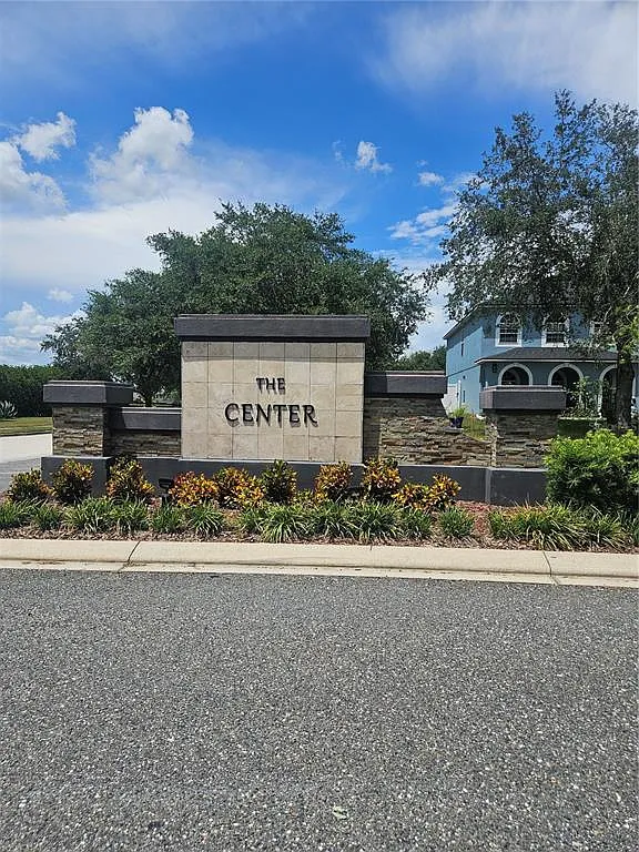 4 bed, 3.5 bath, 3014 sqft, $2,600 — Photo 3