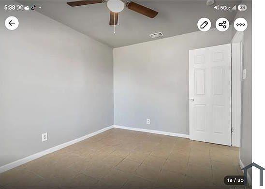 1st image of 523 Scates Dr