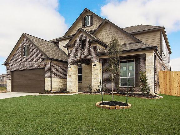 3rd image of 4418 Clara Rose Ln