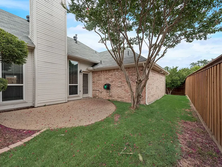 4008 Daden Oaks Dr — Photo 18