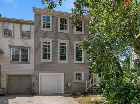 14160 Gallop Ter, Germantown, MD 20874