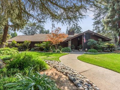 2711 W Wrenwood Ave, Fresno, CA, 93711