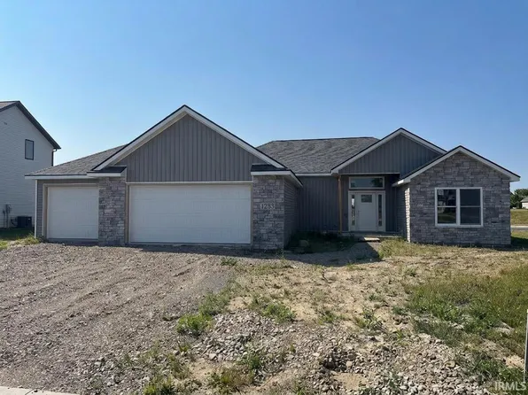 1283 Olympiada Knl, Fort Wayne, IN 46845