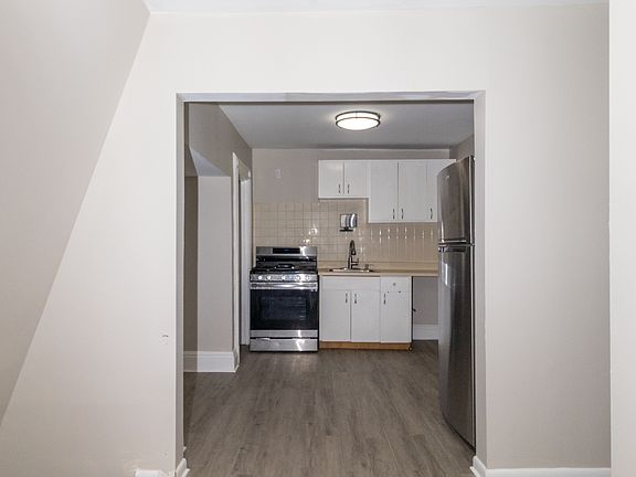 5th image of 9123 120th St