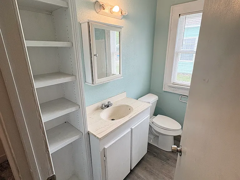 1621 N McKinley Ave — Photo 11