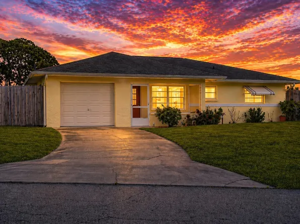 1491 SE Concha Street, Port St Lucie, FL 34983